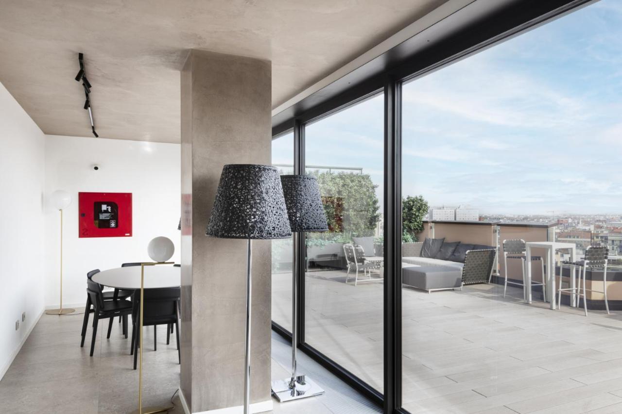 Easylife - Lussuosa Dimora Con Rooftop Condominiale Vista Duomo Milán Exterior foto