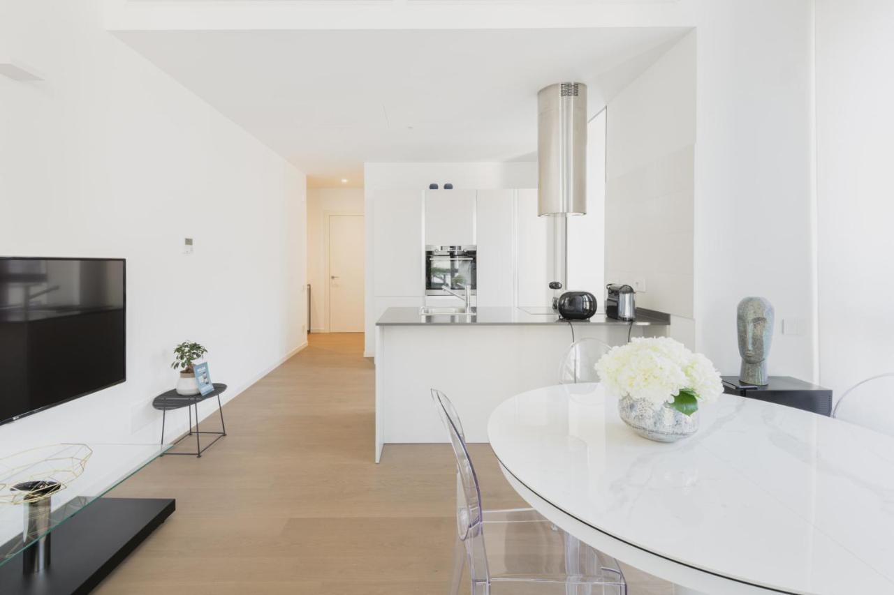 Easylife - Lussuosa Dimora Con Rooftop Condominiale Vista Duomo Milán Exterior foto